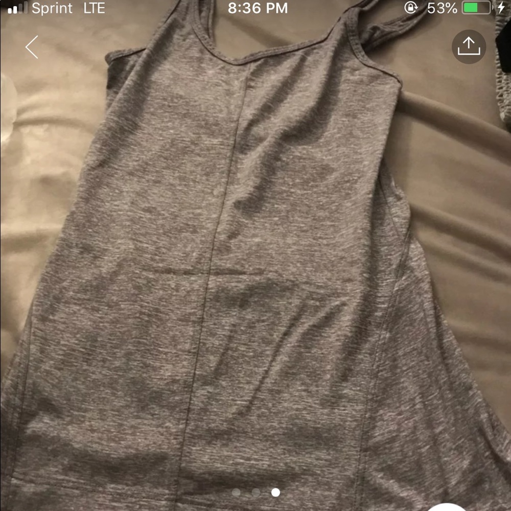 Lululemon top
